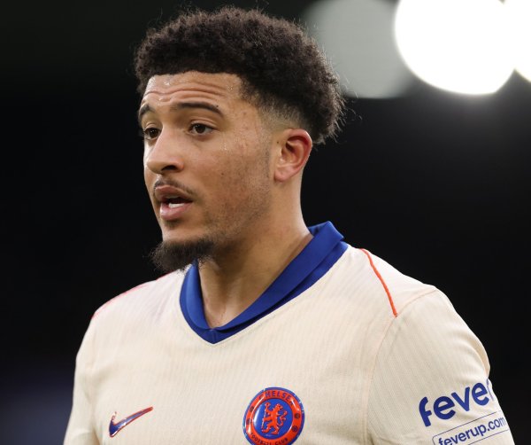 曼联将让主帅阿莫林决定英格兰边锋桑乔的将来体育集锦