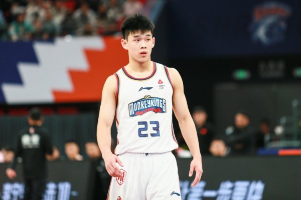 要让林葳和戴维斯这对后场搭档尽可能多磨合体育最新信息