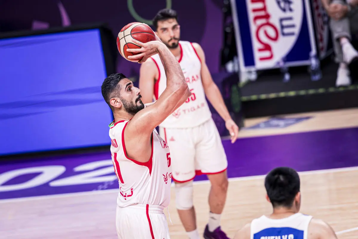 流通冲击攻框出其不虞体育集锦